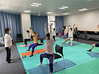 ストレッチの様子